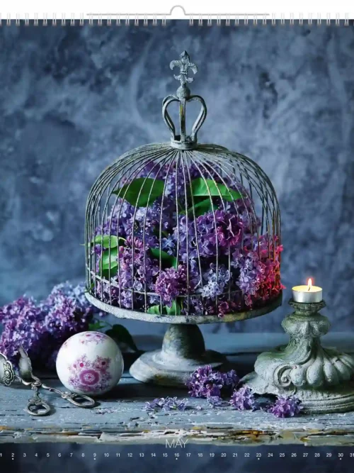 C260-27 Romantic Flower Arrangement Calendar A2 2027 + free 2026 calendar
